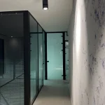 پارتیشن دوجداره به همراه پرده شیدینگ خیابان فرشته