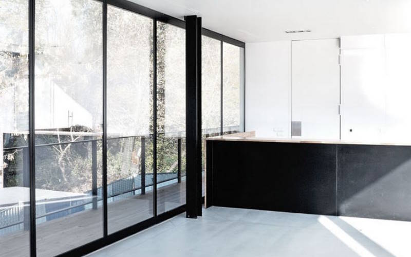 کاربردهای پارتیشن شیشه ای متحرک