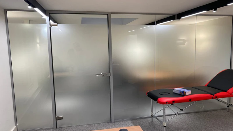 ایده اجرای پارتیشن شیشه ای دندانپزشکی