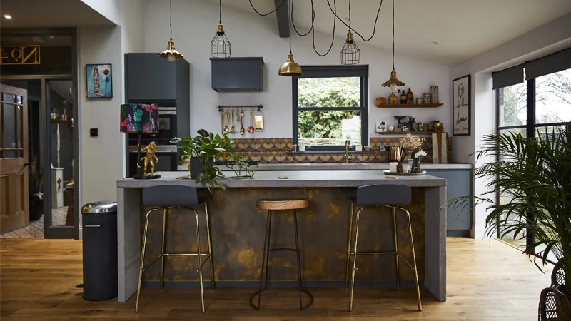 بازسازی آشپزخانه قدیمی با کمترین هزینه