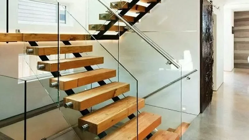 نرده شیشه ای فیکس پوینت چیست؟