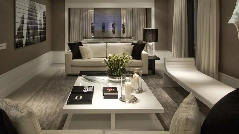 چیدمان مبل هفت نفره در پذیرایی مستطیل