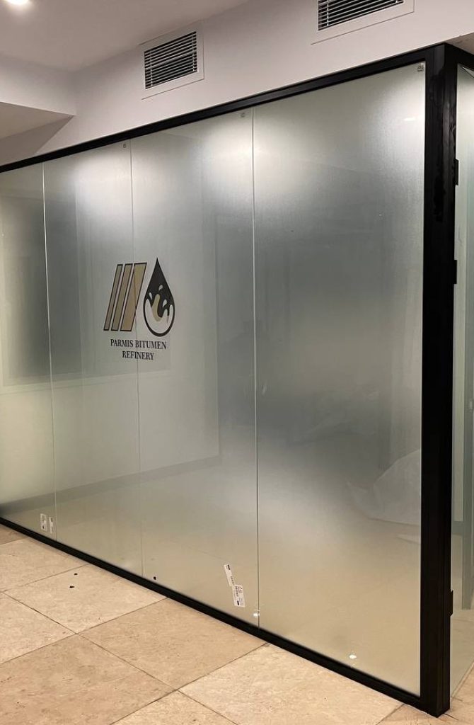 نمونه کار پارتیشن شیشه ای در تهران